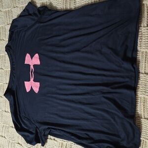 Under Armour Women's 2XL Short Sleeve T-Shirt Loose Fit Black Athletic